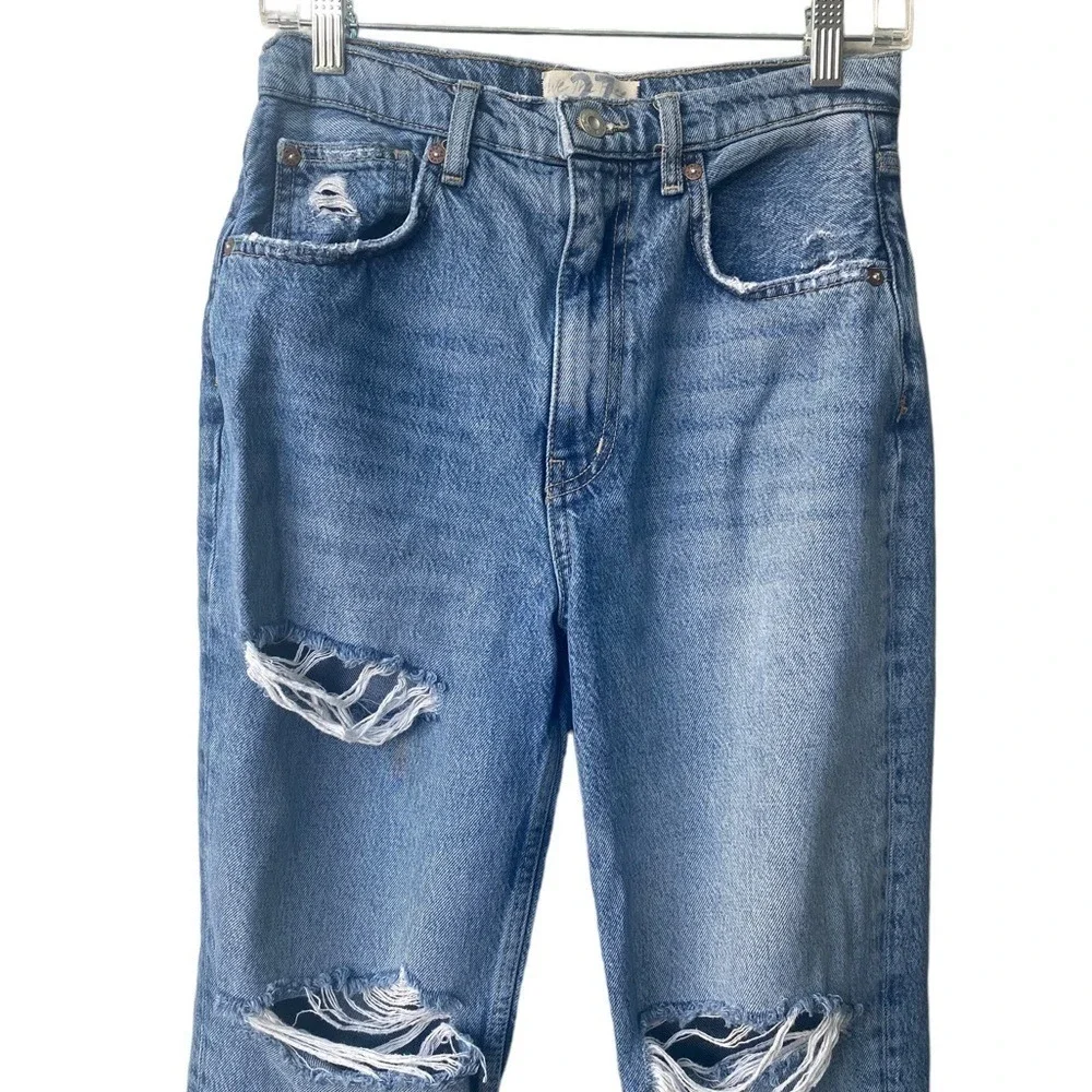We The Free Jeans High Rise Distressed‎ Lita Cropped Jeans Size 27 Light Wash